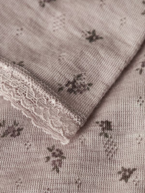 Nmfwang gammelrosa ullstilongs m/Blomster